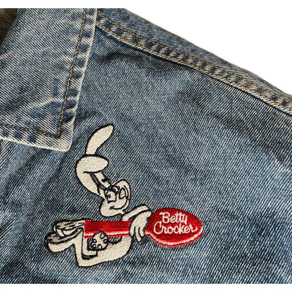 Vintage Lee Denim Trucker Jean Jacket Embroidered Betty Crocker Trix Bunny Sz XL - Picture 5 of 13